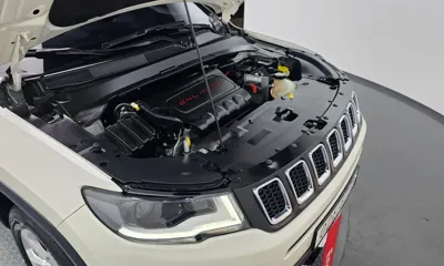 Jeep Compass 2018, 39987 км, за 8543.81 USD - фото 6
