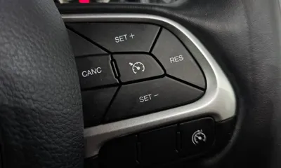 Jeep Compass 2018, 39987 км, за 8543.81 USD - фото 17