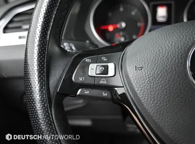 Volkswagen Tiguan 2018, 135815 км, за 10607.54 USD - фото 16