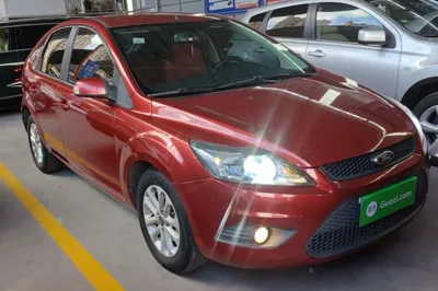 Ford Focus 2013, 137800 км, за 4247 USD