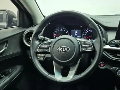 Kia K3 2019, 50437 км, за 8400.07 USD - фото 12