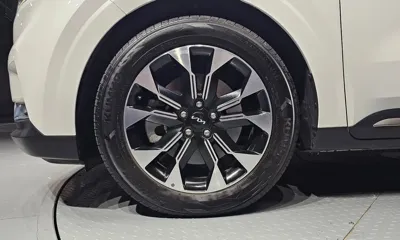 Kia Canival 2023, 67727 км, за 19434.18 USD