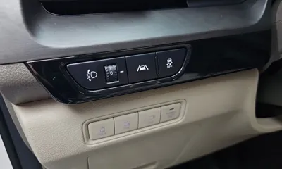 Kia Canival 2023, 67727 км, за 19434.18 USD - фото 27