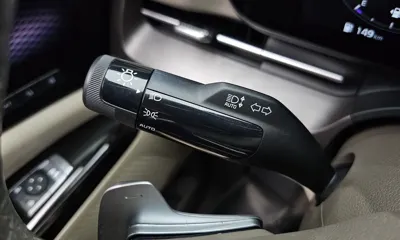Kia Canival 2023, 67727 км, за 19434.18 USD - фото 32