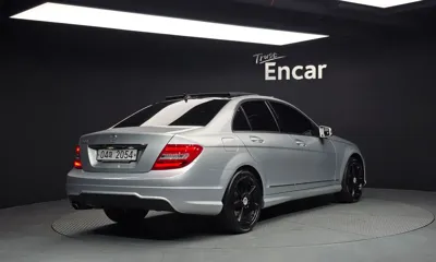 Mercedes-Benz C-Class 2013, 144900 км, за 4426.82 USD