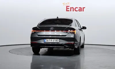 Hyundai Avante 2022, 10199 км, за 13213.92 USD