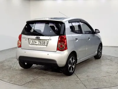 Kia Morning 2009, 137252 км, за 853.35 USD