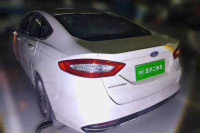Ford Mondeo 2013, 124600 км, за 5364 USD