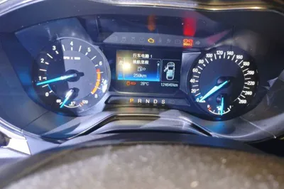 Ford Mondeo 2013, 124600 км, за 5364 USD - фото 11