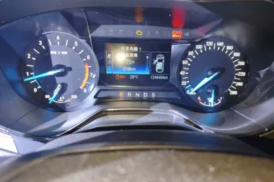 Ford Mondeo 2013, 124600 км, за 5364 USD - фото 12