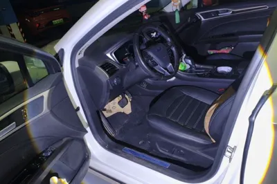 Ford Mondeo 2013, 124600 км, за 5364 USD - фото 16
