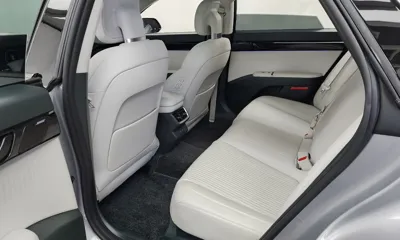 Hyundai Grandeur 2023, 47268 км, за 21465.14 USD - фото 26