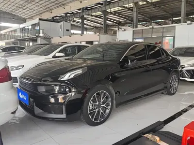Lynk & Co 03 · 2020 год