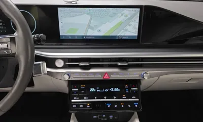 Hyundai Grandeur 2023, 136091 км, за 15534.12 USD - фото 18