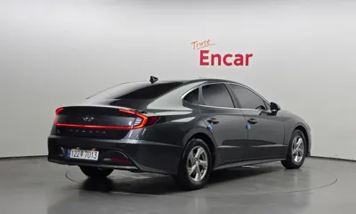 Hyundai Sonata 2022, 170238 км, за 8338.77 USD