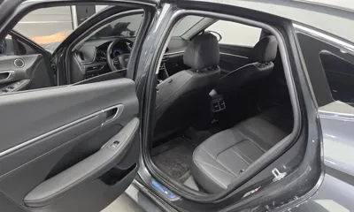 Hyundai Sonata 2022, 170238 км, за 8338.77 USD - фото 11