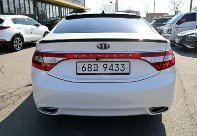 Hyundai Grandeur 2012, 168904 км, за 2822.63 USD