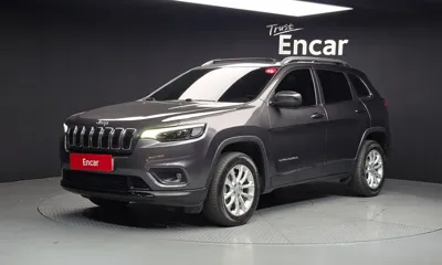 Jeep Cherokee · 2019 год
