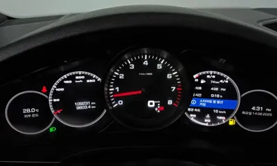Porsche Cayenne 2019, 109231 км, за 40964.65 USD - фото 8