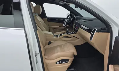 Porsche Cayenne 2019, 109231 км, за 40964.65 USD - фото 11