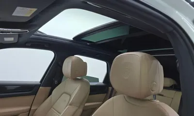 Porsche Cayenne 2019, 109231 км, за 40964.65 USD - фото 19
