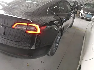 Tesla Model 3 2023, 38500 км, за 27276.09 USD - фото 8