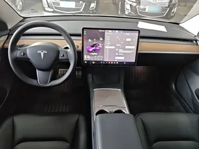 Tesla Model 3 2023, 38500 км, за 27276.09 USD - фото 10
