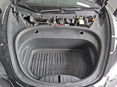 Tesla Model 3 2023, 38500 км, за 27276.09 USD - фото 20