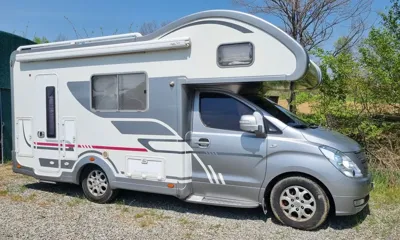 Hyundai Starex 2012, 79000 км, за 14951.56 USD - фото 10