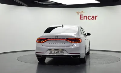 Hyundai Grandeur 2019, 71661 км, за 11369.65 USD