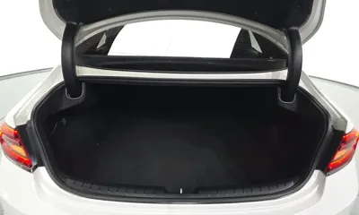 Hyundai Grandeur 2019, 71661 км, за 11290.53 USD - фото 20