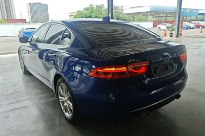 Jaguar XEL 2019, 84100 км, за 13876 USD