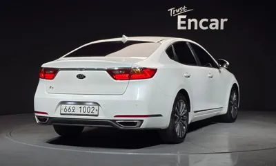 Kia K7 2017, 106566 км, за 9042.42 USD