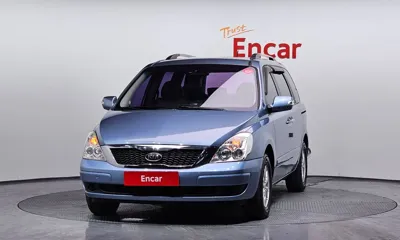 Kia Canival · 2011 год