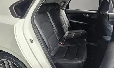 Kia K3 2019, 103330 км, за 7155.05 USD - фото 12