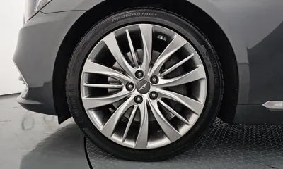 Genesis G80 2018, 84709 км, за 10703.67 USD
