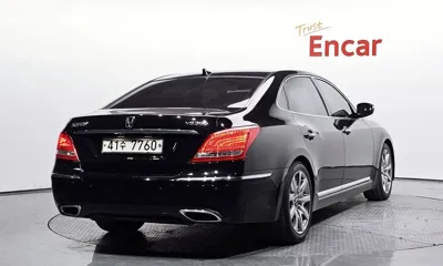 Hyundai Equus 2010, 180883 км, за 2822.63 USD