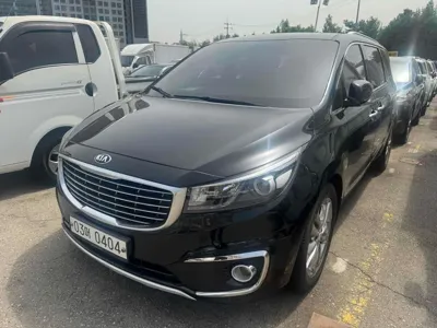 Kia Canival · 2017 год