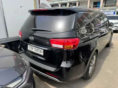 Kia Canival 2017, 185824 км, за 6186.1 USD