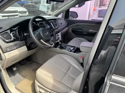 Kia Canival 2017, 185824 км, за 6186.1 USD