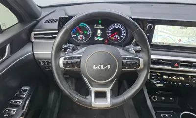 Kia K5 2022, 86588 км, за 10206.07 USD - фото 13