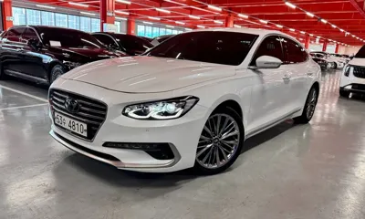 Hyundai Grandeur 2019, 40715 км, за 11774.67 USD