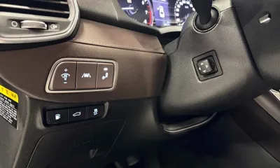 Hyundai Grandeur 2019, 40715 км, за 11774.67 USD - фото 15