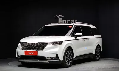 Kia Canival · 2023 год