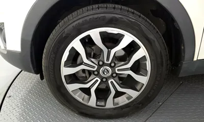 KG_Mobility_Ssangyong KORANDO 2016, 185297 км, за 2280.13 USD