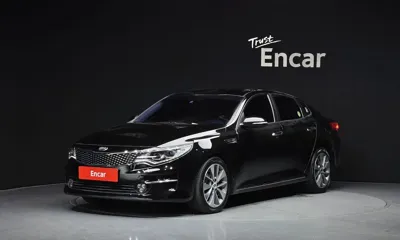 Kia K5 · 2018 год