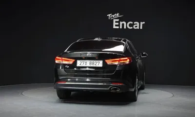 Kia K5 2018, 91716 км, за 5236.8 USD