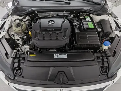 Volkswagen CC 2019, 40700 км, за 12771.97 USD - фото 6