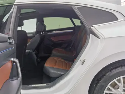 Volkswagen CC 2019, 40700 км, за 12771.97 USD - фото 15