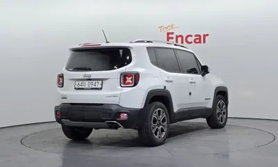 Jeep Renegade 2015, 121039 км, за 4428.88 USD
